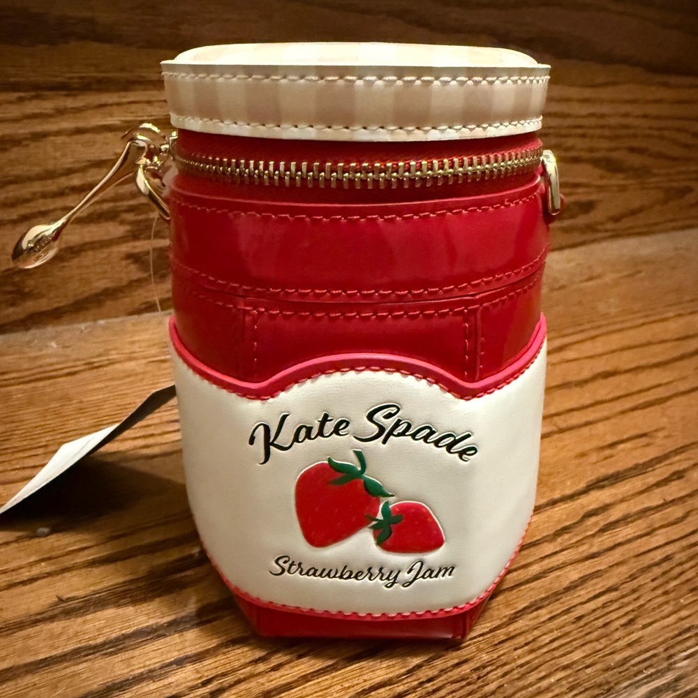 NWT - Kate Spade Strawberry Dreams 3D Jam Crossbody